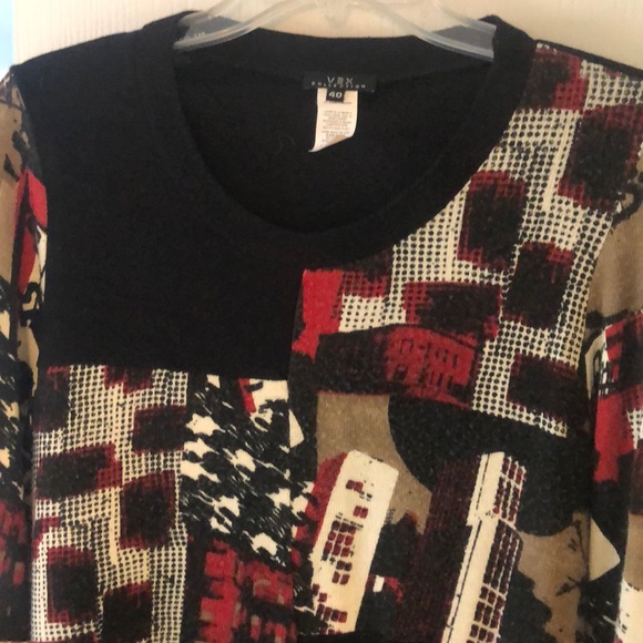 Dressy sweater, cute pattern - Picture 2 of 3